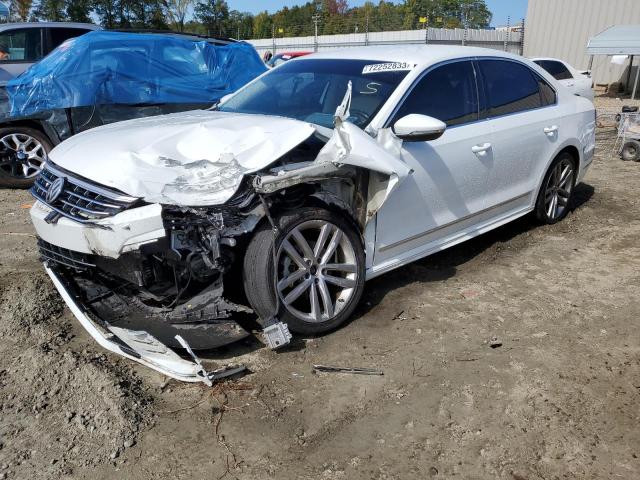 Изображение 1 2017 VOLKSWAGEN PASSAT R-LINE 2017 с VIN 1VWDT7A35HC061149