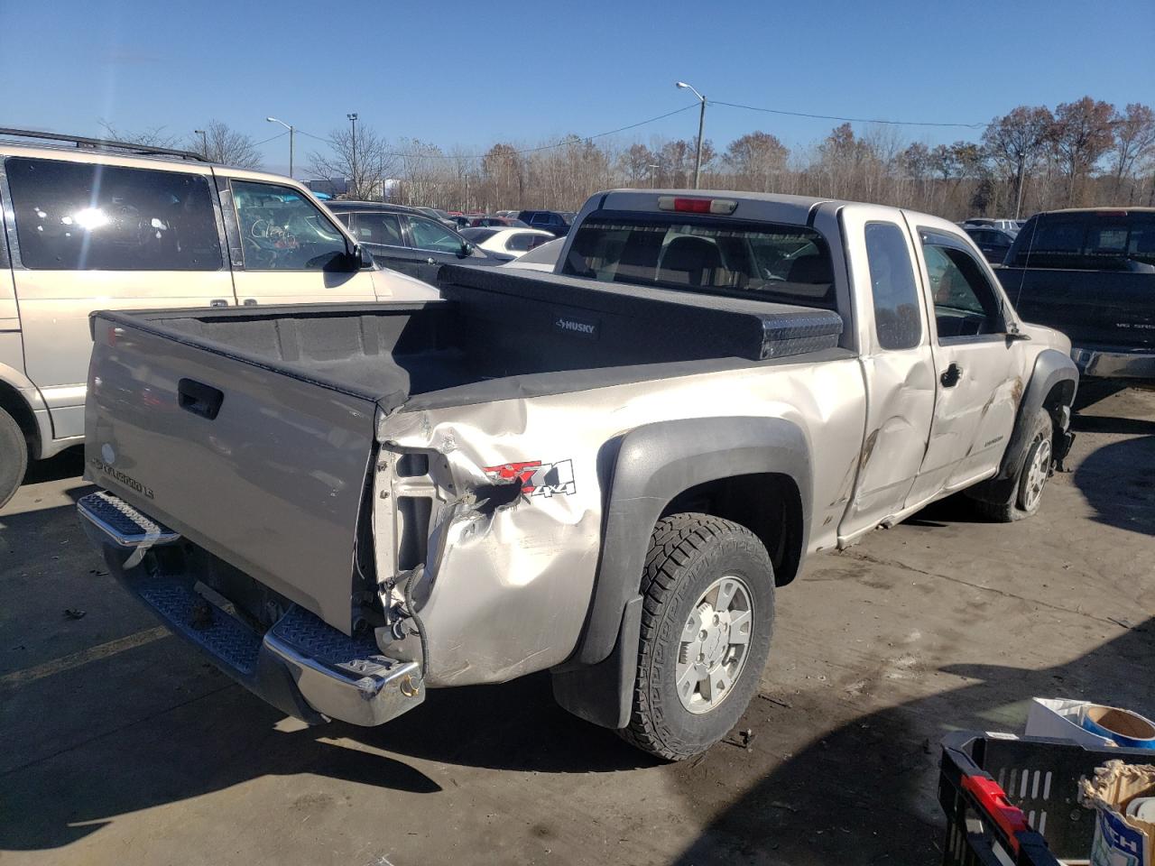 Obraz 3 z 2005 CHEVROLET COLORADO  2005 z VIN 1GCDT196758267053