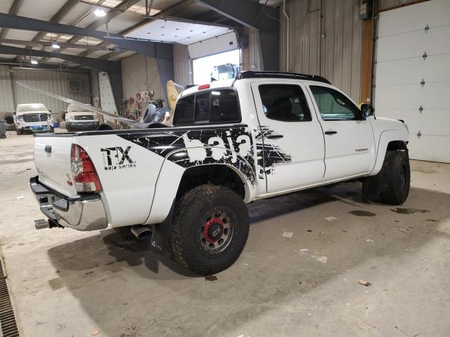 Obraz 3 z 2014 TOYOTA TACOMA DOUBLE CAB 2014 z VIN 5TFLU4EN0EX105407