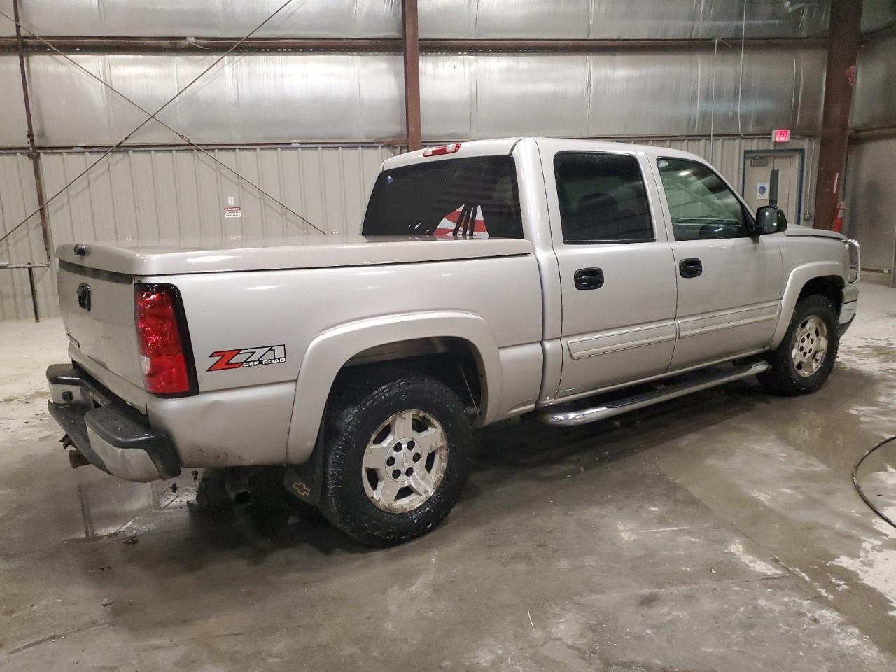 Obraz 3 z 2007 CHEVROLET SILVERADO K1500 CLASSIC CREW CAB 2007 z VIN 2GCEK13Z471133259