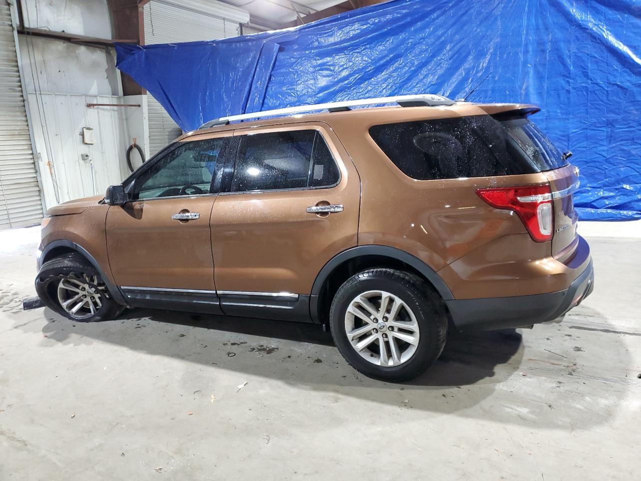 Image 2 of 2011 FORD EXPLORER LIMITED 2011 with VIN 1FMHK7F89BGA09580