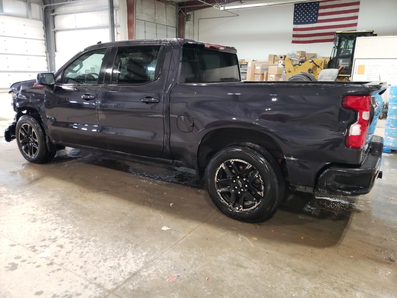 Изображение 2 2022 CHEVROLET SILVERADO K1500 RST 2022 с VIN 1GCUDEED7NZ619261