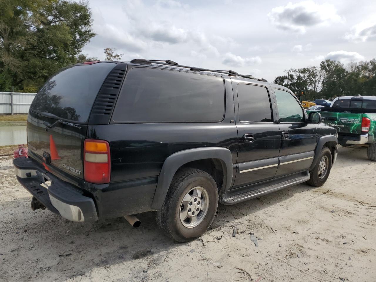 Obraz 3 z 2003 CHEVROLET SUBURBAN C1500 2003 z VIN 3GNEC16Z33G207434