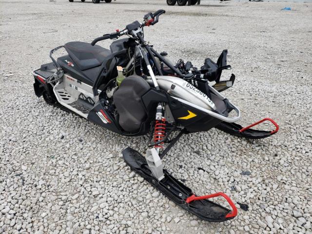 2015 POLA SNOWMOBILE 2015 image