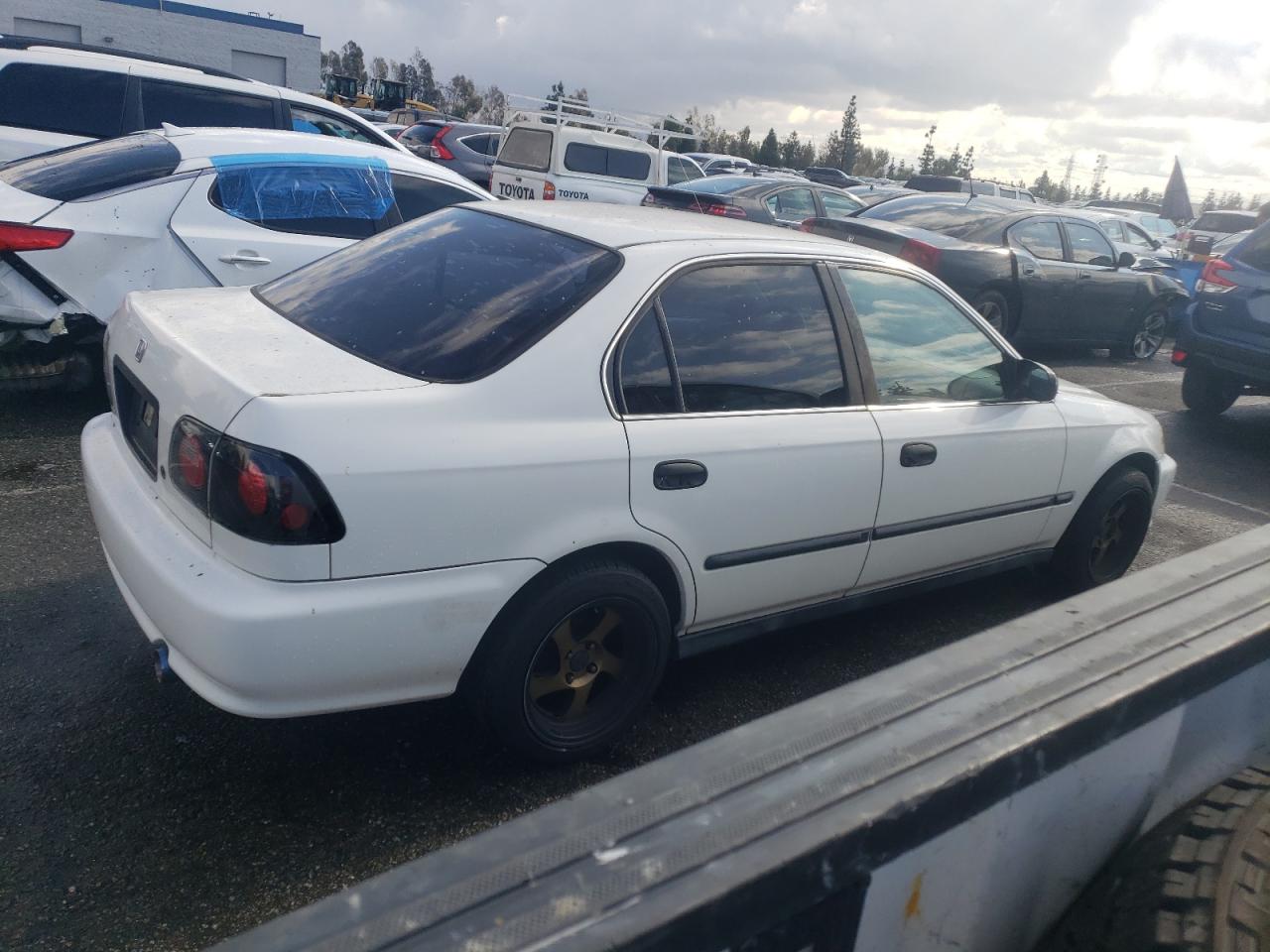 Изображение 3 2000 HONDA CIVIC GX 2000 с VIN 1HGEN1645YL000630
