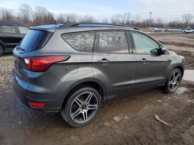 Image 3 of 2019 FORD ESCAPE SEL 2019 with VIN 1FMCU0HDXKUB24731