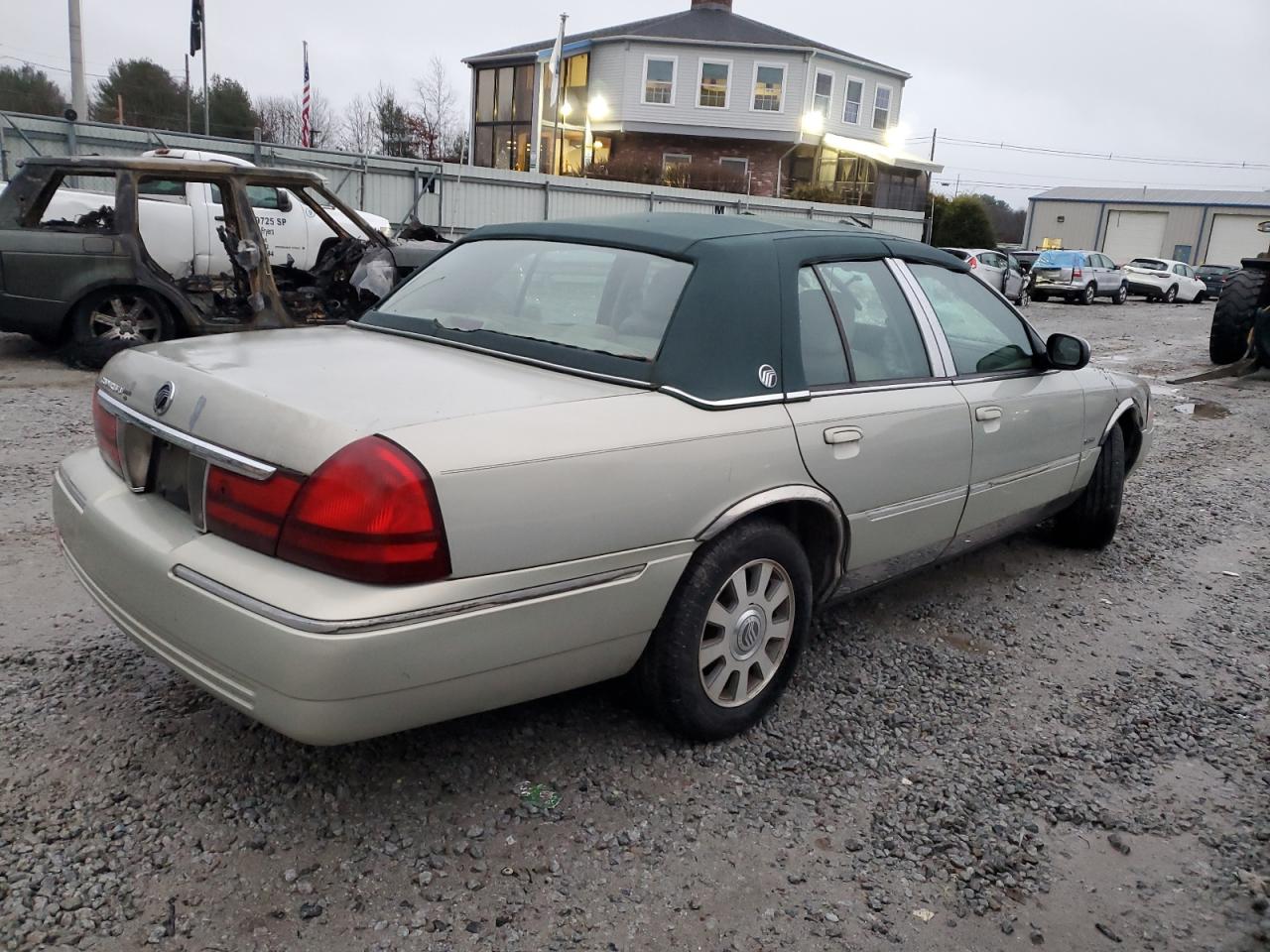 Obraz 3 z 2004 MERCURY GRAND MARQUIS LS 2004 z VIN 2MEHM75W94X660895