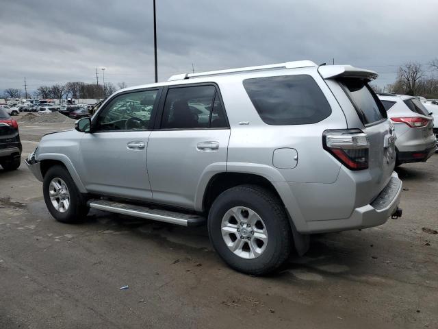 Obraz 2 z 2015 TOYOTA 4RUNNER SR5 2015 z VIN JTEBU5JRXF5205033