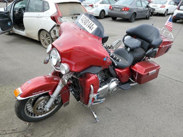 Image 2 of 2013 HARLEY-DAVIDSON FLHTCU ULTRA CLASSIC ELECTRA GLIDE 2013 with VIN 1HD1FCM12DB692570