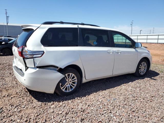 Image 3 of 2017 TOYOTA SIENNA XLE 2017 with VIN 5TDYZ3DC9HS893602