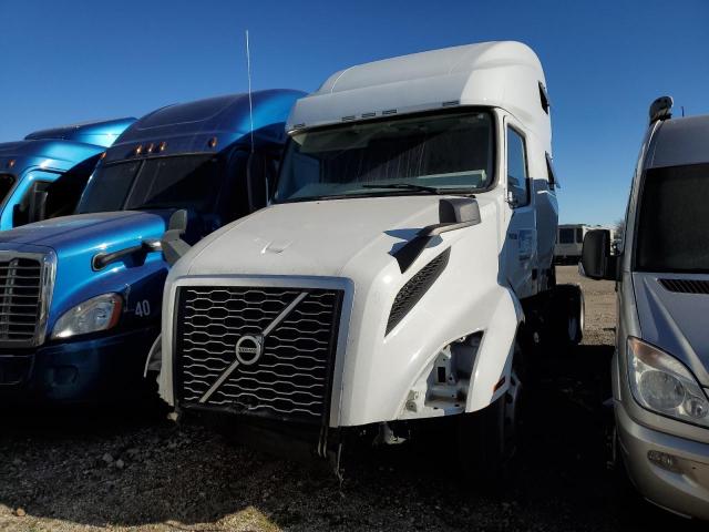 Image 2 of 2021 VOLVO VN VNL 2021 with VIN 4V4NC9EH0MN269032