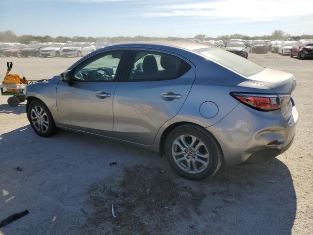 Obraz 2 z 2016 Toyota Scion 2016 z VIN 3MYDLBZV5GY107890