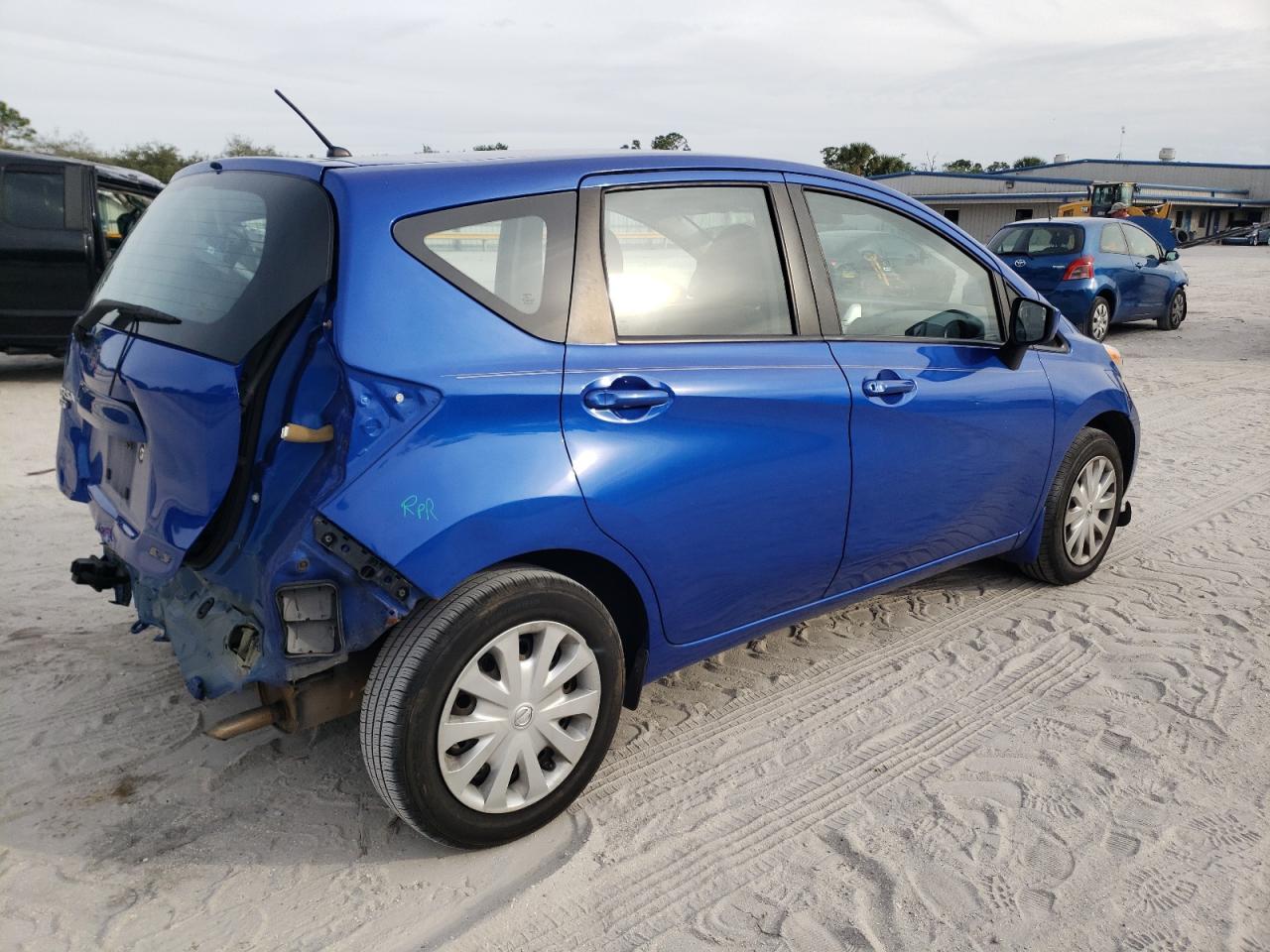 Obraz 3 z 2016 NISSAN VERSA NOTE S 2016 z VIN 3N1CE2CP5GL403278