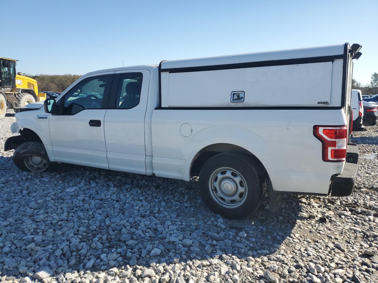 Image 2 of 2018 FORD F150 SUPER CAB 2018 with VIN 1FTEX1CB2JKF06035
