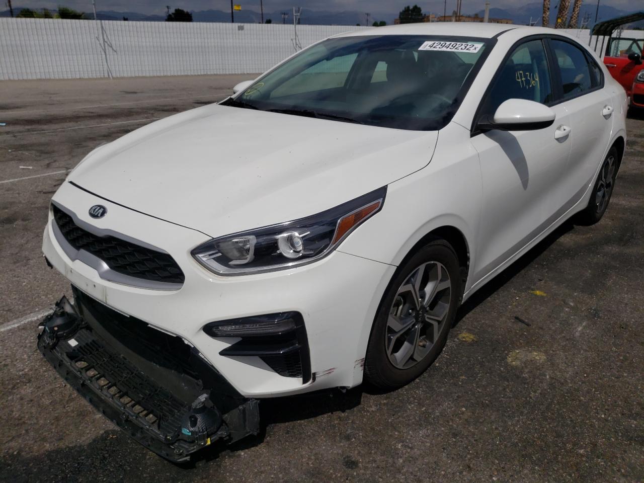 Image 2 of 2020 KIA FORTE FE 2020 with VIN 3KPF24AD5LE192119