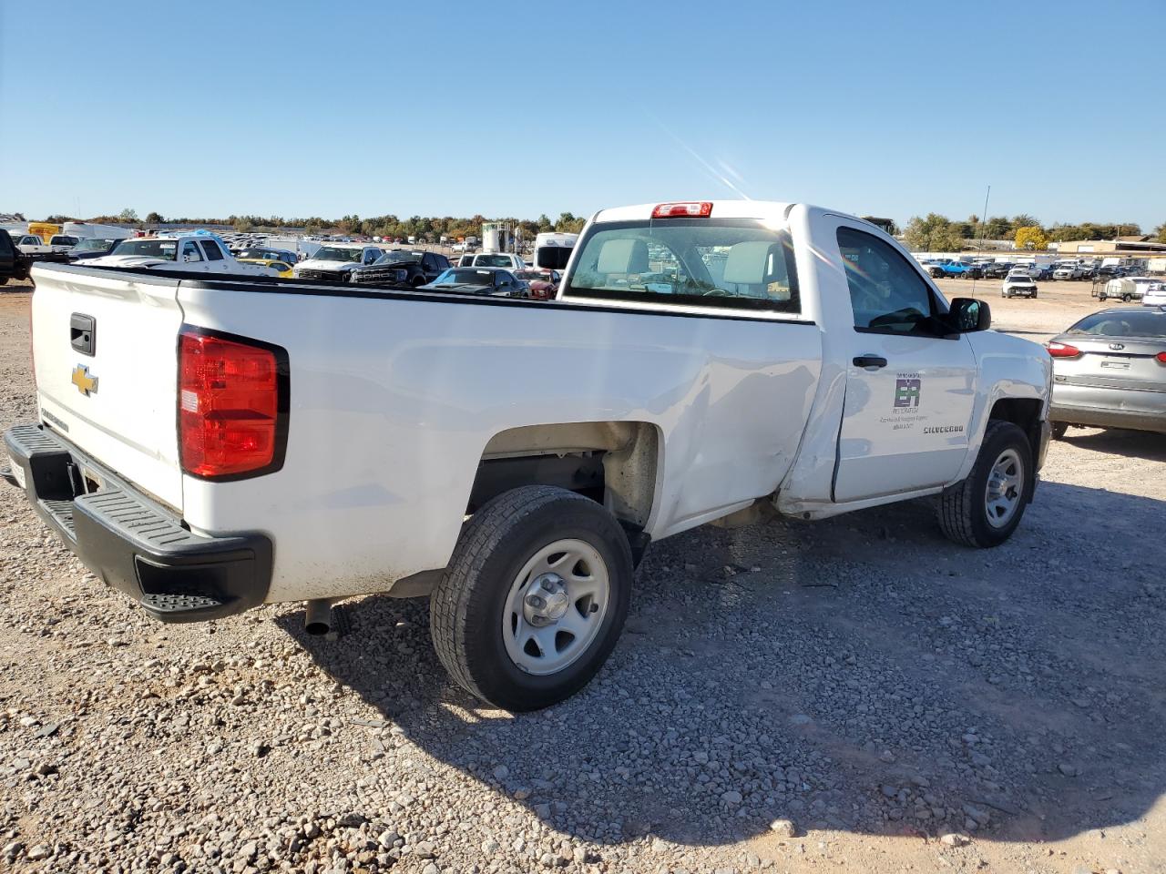 Image 3 of Chevrolet Silverado C1500 2017 with VIN 1GCNCNEH9HZ343924
