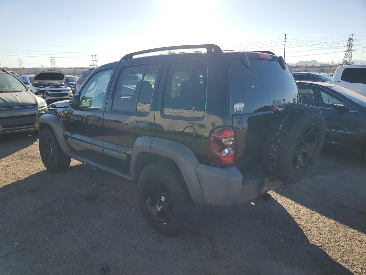 Image 2 of 2005 JEEP LIBERTY SPORT 2005 with VIN 1J4GL48K45W713002