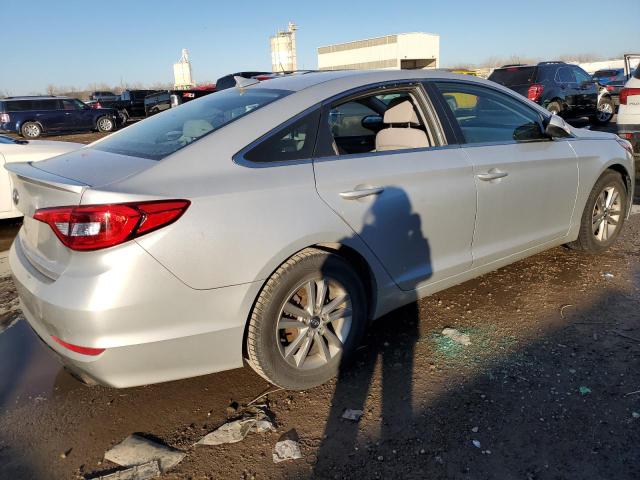 Obraz 3 z 2015 HYUNDAI SONATA SE 2015 z VIN 5NPE24AF4FH134600