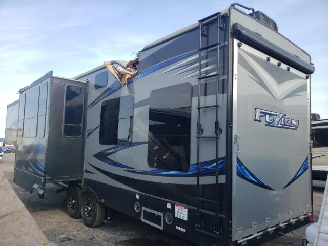 Obraz 3 z 2016 KEYSTONE FUZION 2016 z VIN 4YDF34528GF810161