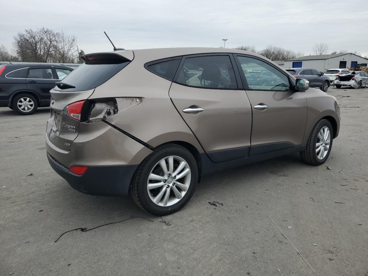 Изображение 3 2010 HYUNDAI TUCSON GLS 2010 с VIN KM8JUCACXAU061039