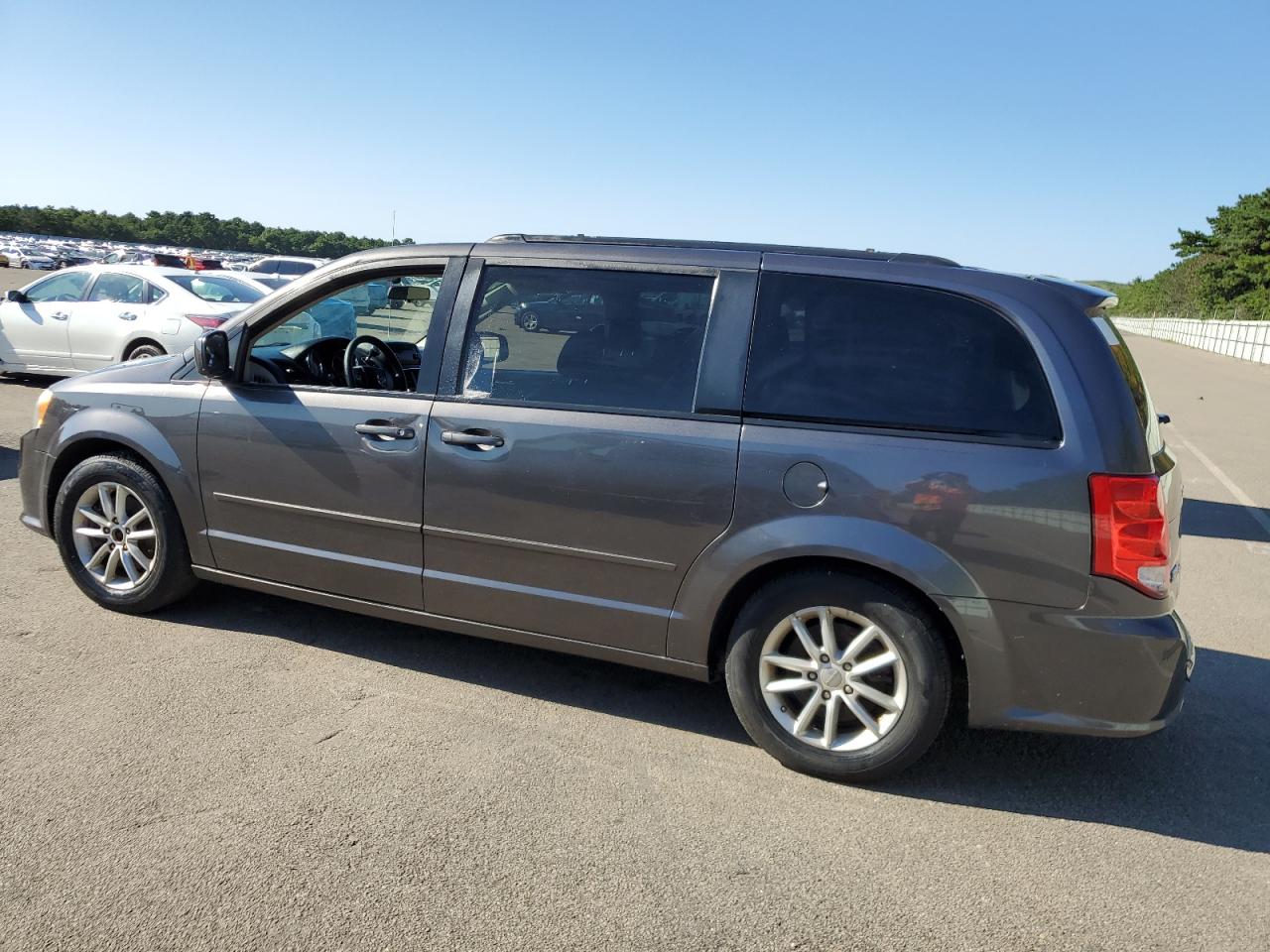 Изображение 2 2016 DODGE GRAND CARAVAN SXT 2016 с VIN 2C4RDGCG3GR338683