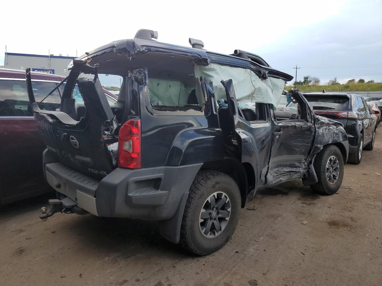 Obraz 3 z 2015 NISSAN XTERRA X 2015 z VIN 5N1AN0NW3FN655828