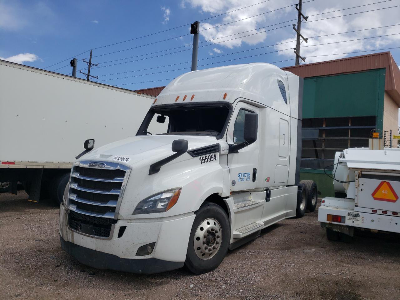 Изображение 2 2019 FREIGHTLINER CASCADIA 126  2019 с VIN 3AKJHHDR3KSJW7603