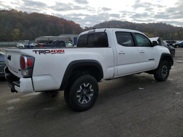 Obraz 3 z 2022 TOYOTA TACOMA DOUBLE CAB 2022 z VIN 3TMDZ5BN5NM124959