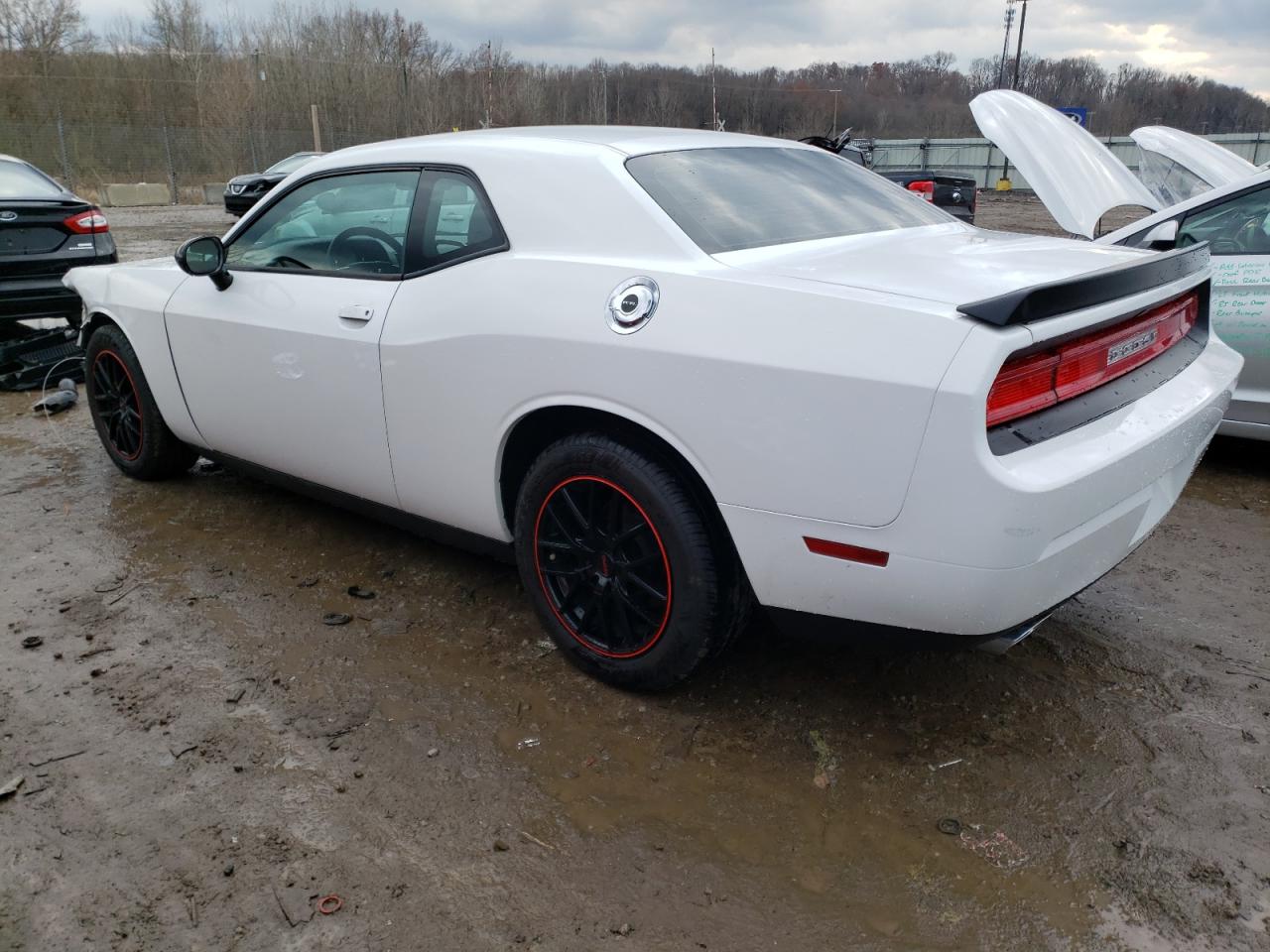 Image 2 of 2014 DODGE CHALLENGER SXT 2014 with VIN 2C3CDYAG2EH250875