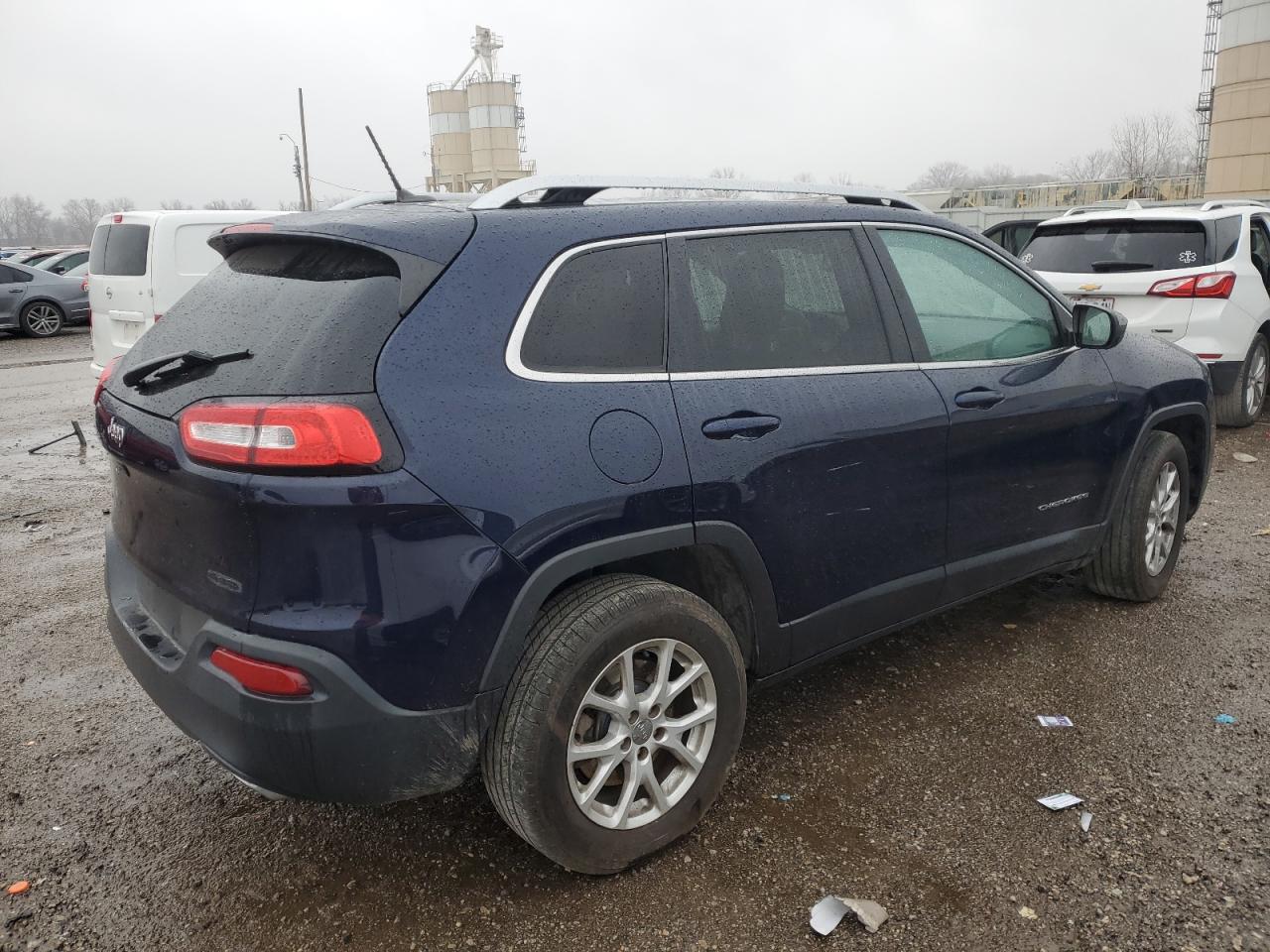 Image 3 of 2015 JEEP CHEROKEE LATITUDE 2015 with VIN 1C4PJMCS5FW619392