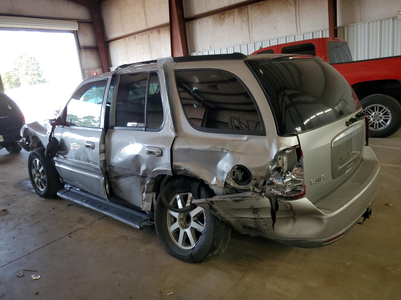 Obraz 2 z 2004 BUICK RAINIER CXL 2004 z VIN 5GADT13S342257449