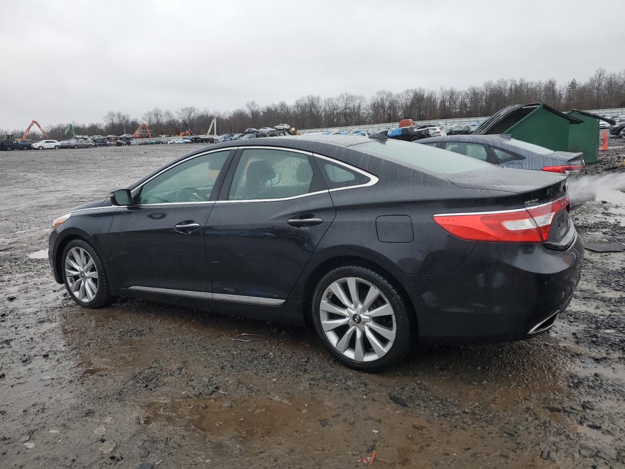 Image 2 of 2013 HYUNDAI AZERA GLS 2013 with VIN KMHFH4JG9DA329944