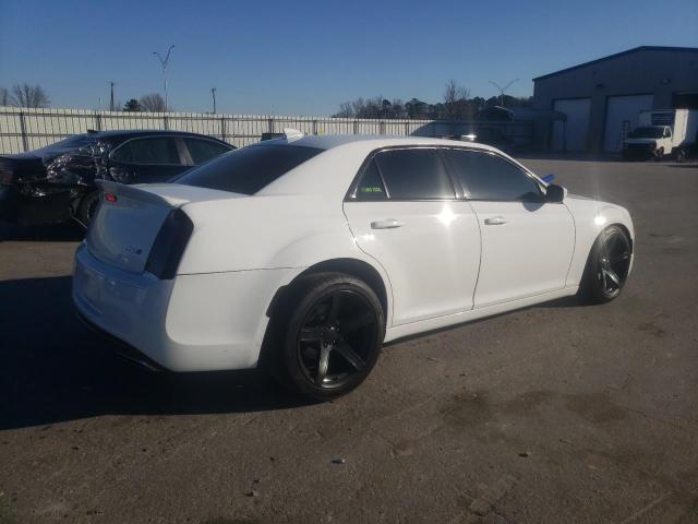 Obraz 3 z 2017 CHRYSLER 300 S 2017 z VIN 2C3CCABG2HH663098