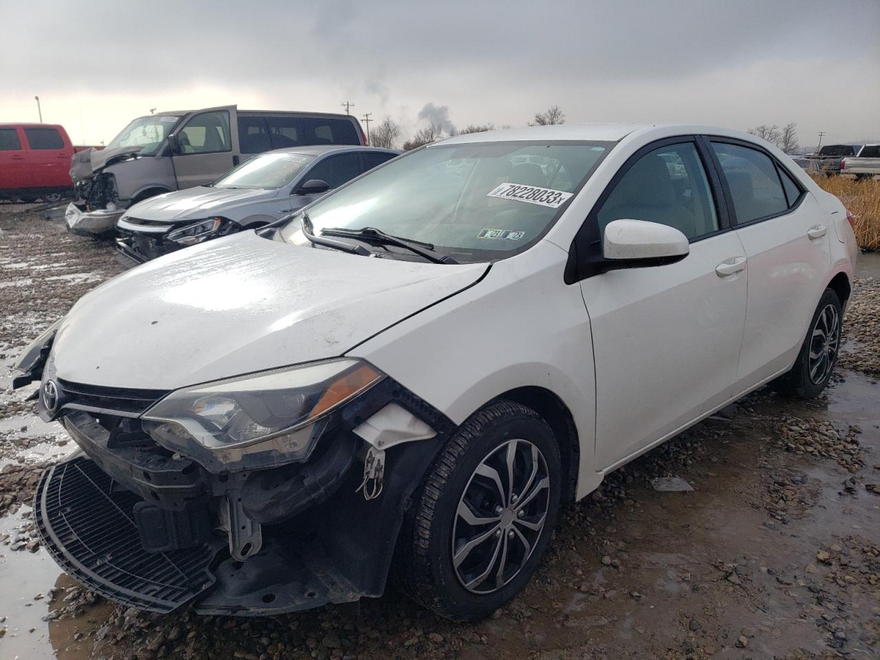 Obraz 1 z 2015 TOYOTA COROLLA L 2015 z VIN 5YFBURHE2FP178881