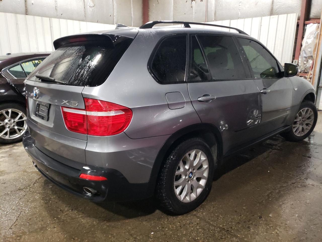 Image 3 of 2008 BMW X5 3.0I 2008 with VIN 5UXFE43558L009960