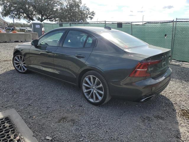 Obraz 2 z 2021 VOLVO S60 T5 R-DESIGN 2021 z VIN 7JR102FZ5MG108618