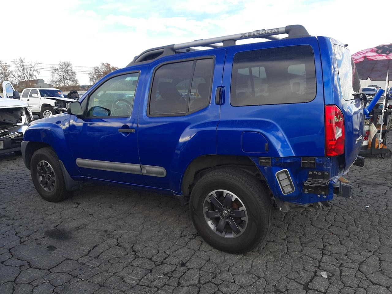 Obraz 2 z 2015 NISSAN XTERRA X 2015 z VIN 5N1AN0NW3FN663699