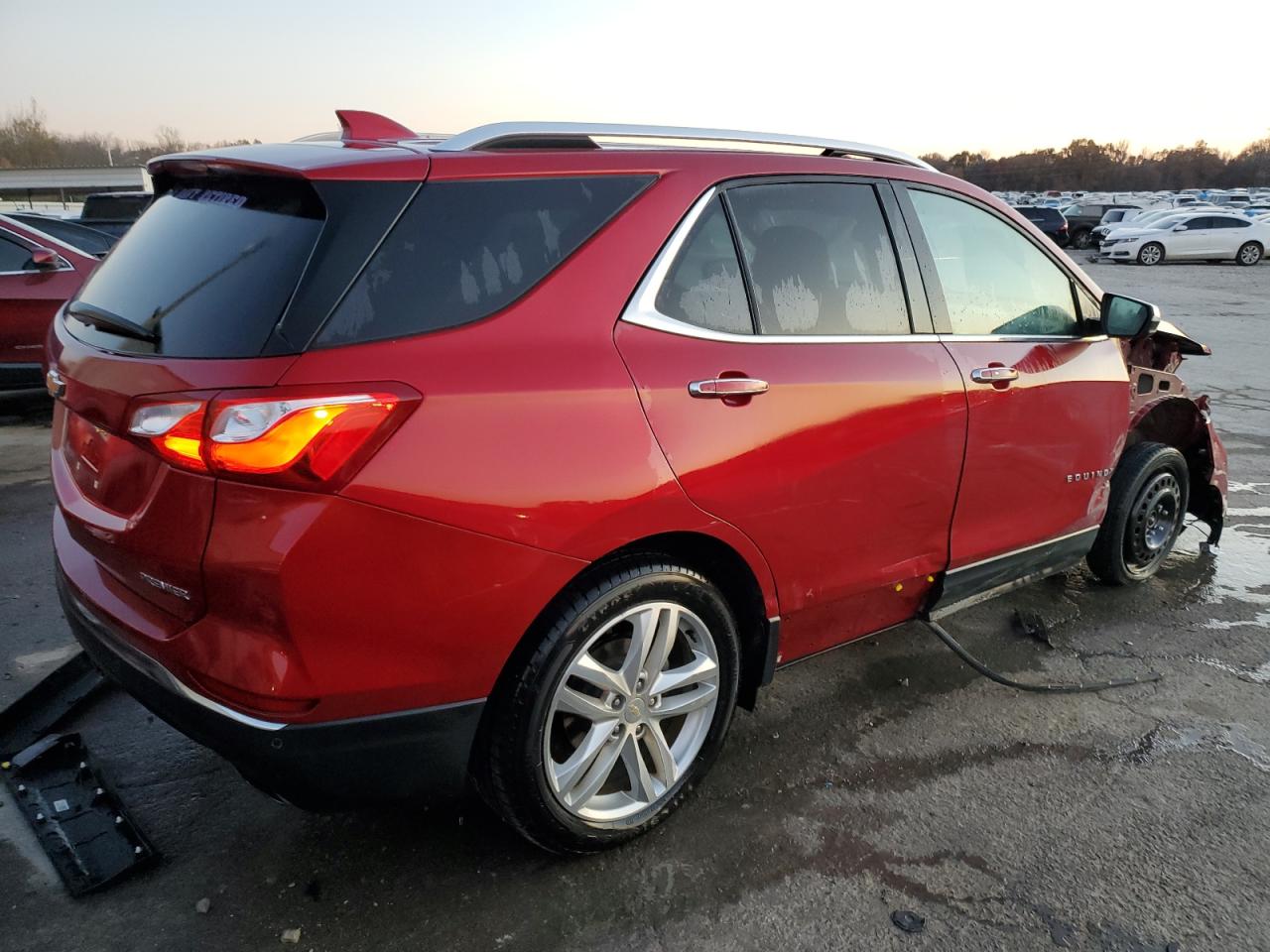 Image 3 of 2020 CHEVROLET EQUINOX PREMIER 2020 with VIN 3GNAXPEX8LS504024
