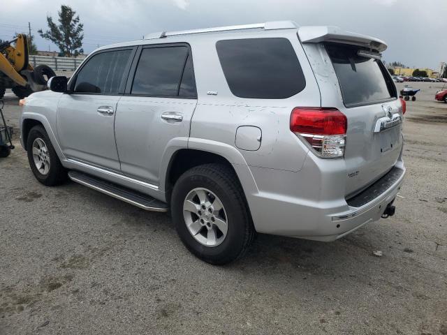 Obraz 2 z 2012 TOYOTA 4RUNNER SR5 2012 z VIN JTEZU5JR6C5040253