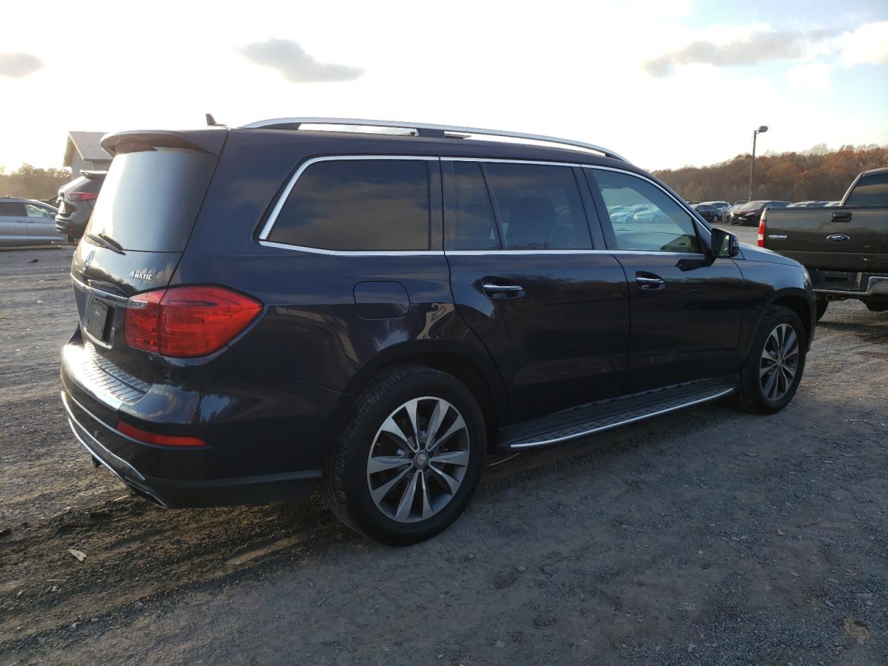 Изображение 3 Mercedes-Benz Gl 450 4Matic 2015 с VIN 4JGDF6EE9FA608167