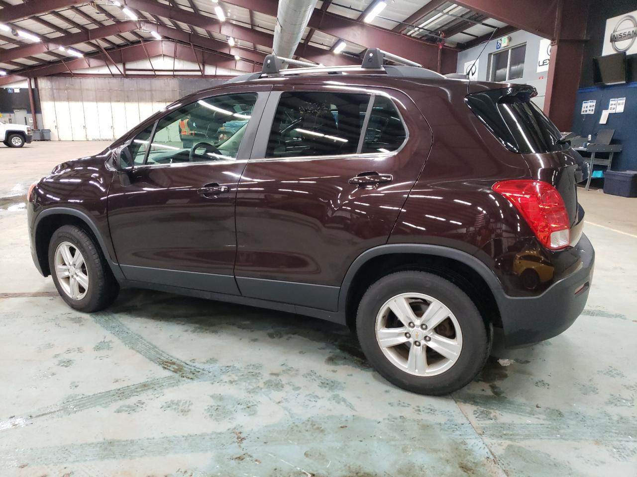 Image 2 of 2016 CHEVROLET TRAX 1LT 2016 with VIN KL7CJPSB6GB605525