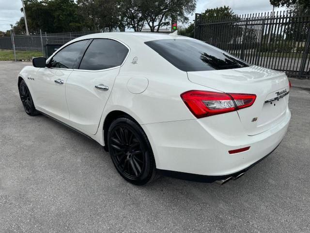 Obraz 2 z 2016 MASERATI GHIBLI  2016 z VIN ZAM57XSA5G1181032