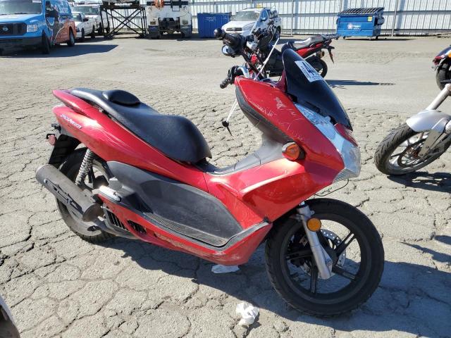 Image 1 of 2013 HONDA PCX 150 2013 with VIN MLHKF1218D5002085