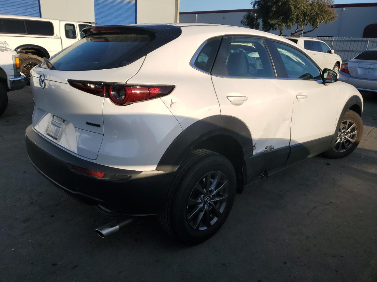 Obraz 3 z 2020 MAZDA CX-30  2020 z VIN 3MVDMABL9LM122410