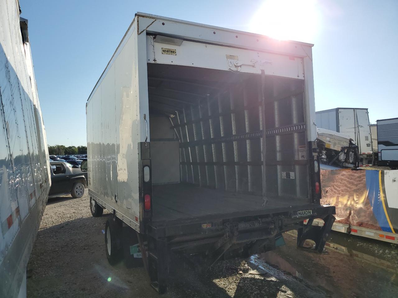 Image 3 of 2019 FORD ECONOLINE E450 SUPER DUTY CUTAWAY VAN 2019 with VIN 1FDXE4FS2KDC02491