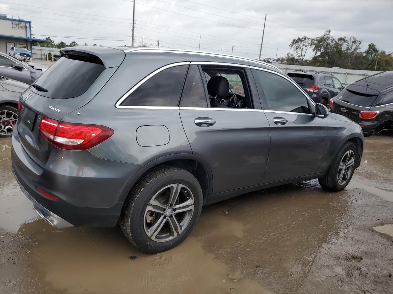 Изображение 3 2016 MERCEDES-BENZ GLC 300 4MATIC 2016 с VIN WDC0G4KB4GF073908