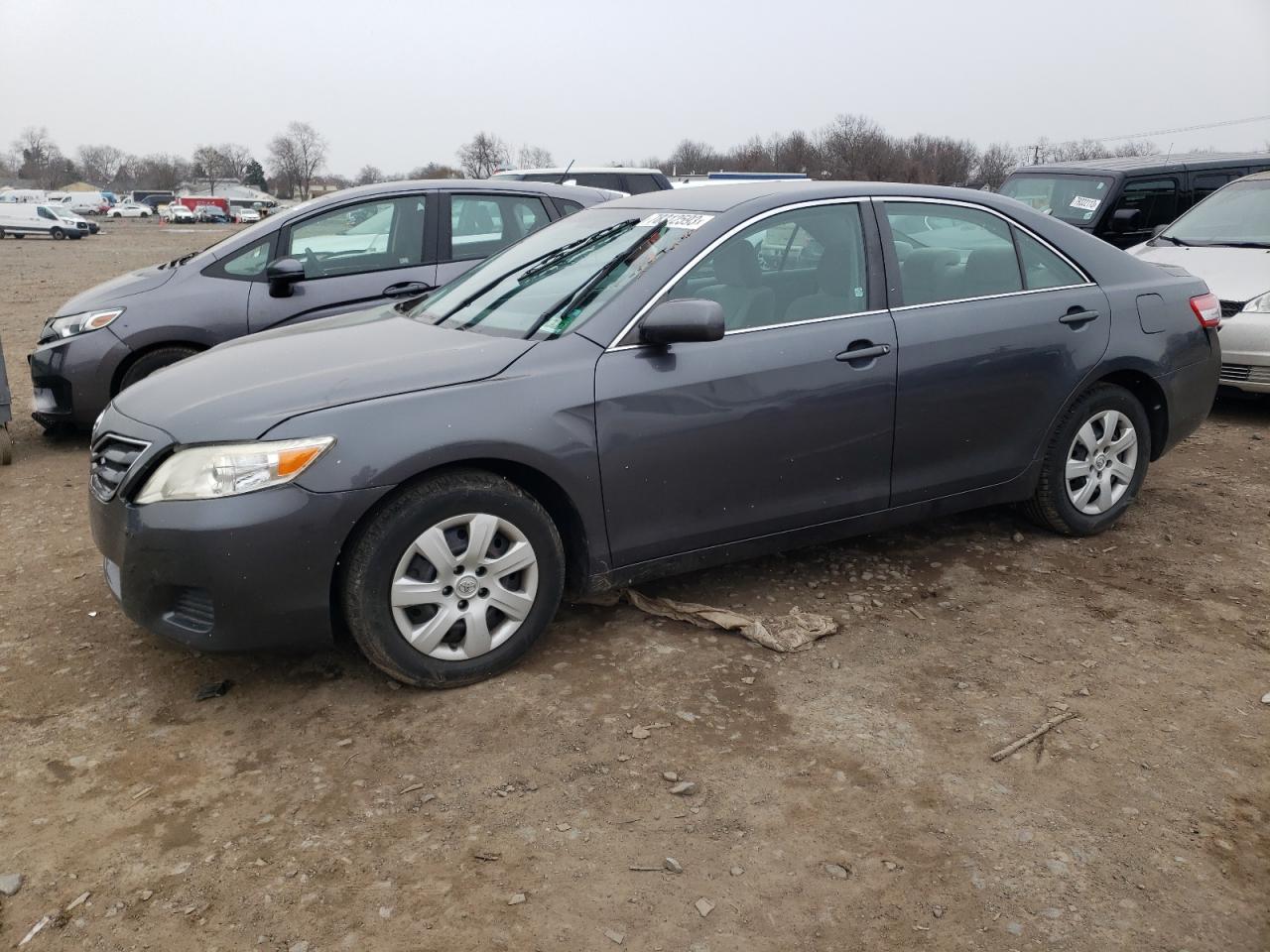 Obraz 1 z 2011 TOYOTA CAMRY BASE 2011 z VIN 4T1BF3EK1BU732423