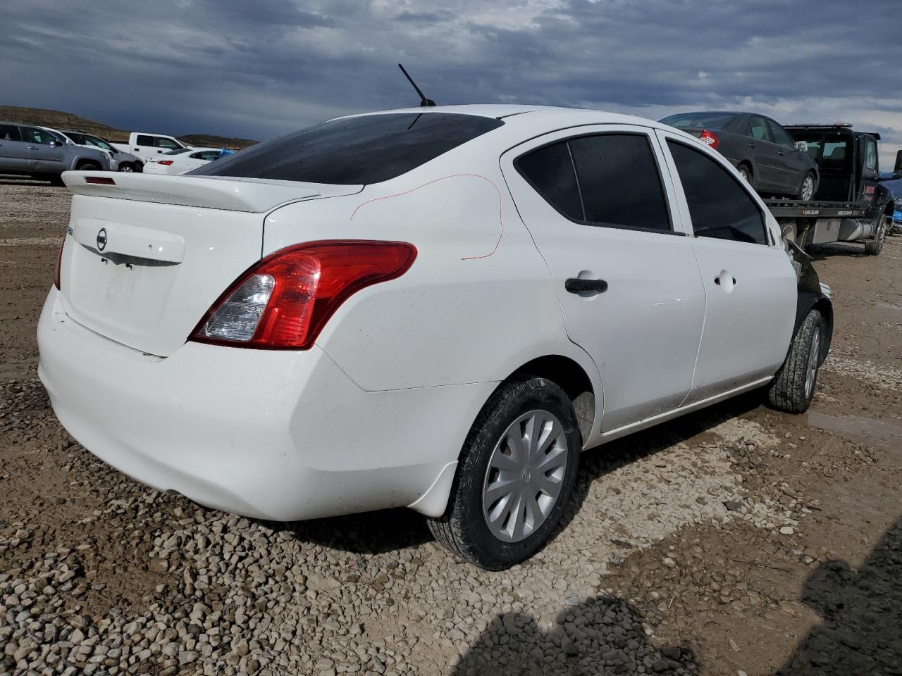 Изображение 3 2014 NISSAN VERSA S 2014 с VIN 3N1CN7AP1EL856763
