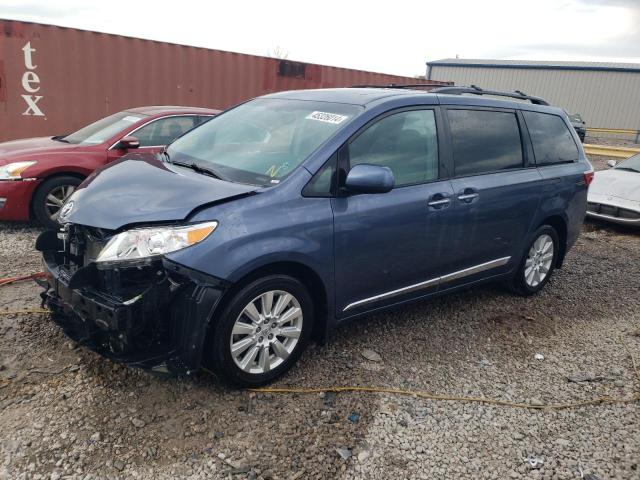 2017 TOYOTA SIENNA XLE 2017 image