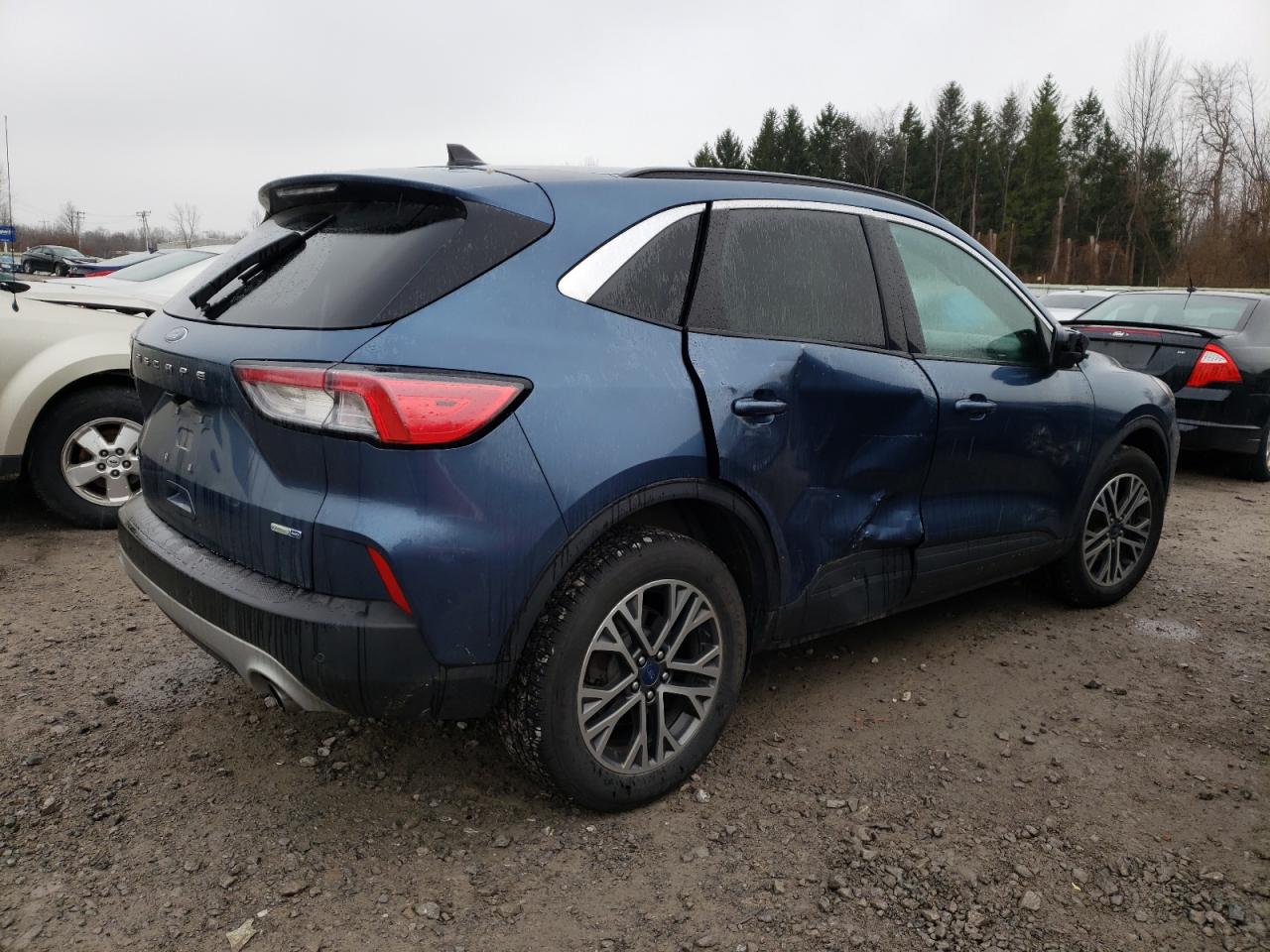 Image 3 of 2020 FORD ESCAPE SEL 2020 with VIN 1FMCU9H65LUC41155